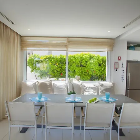 Seaview Zinnia Villa Protaras