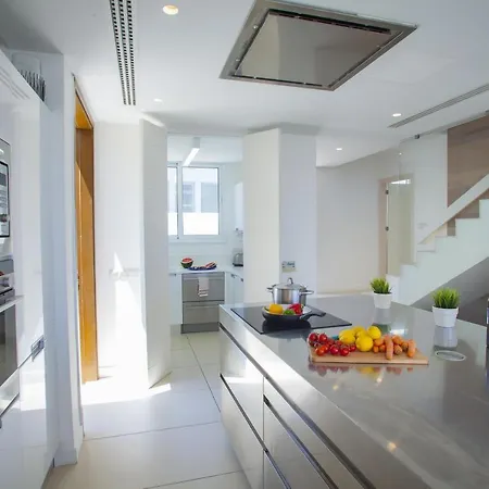 Seaview Zinnia * Protaras