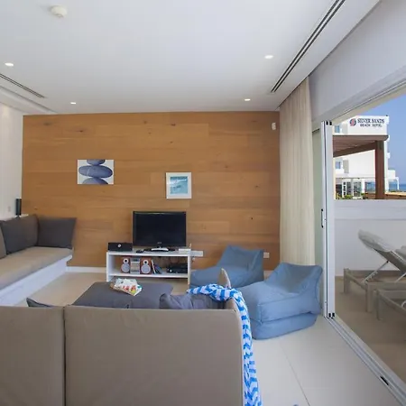 Seaview Zinnia Villa