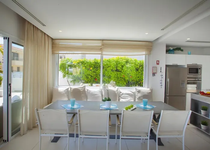 Seaview Zinnia Vilă Protaras