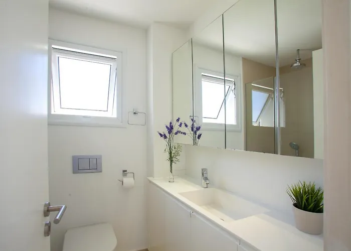 Seaview Zinnia Protaras